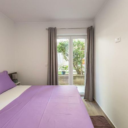Appartamento Acoustic Makarska Esterno foto